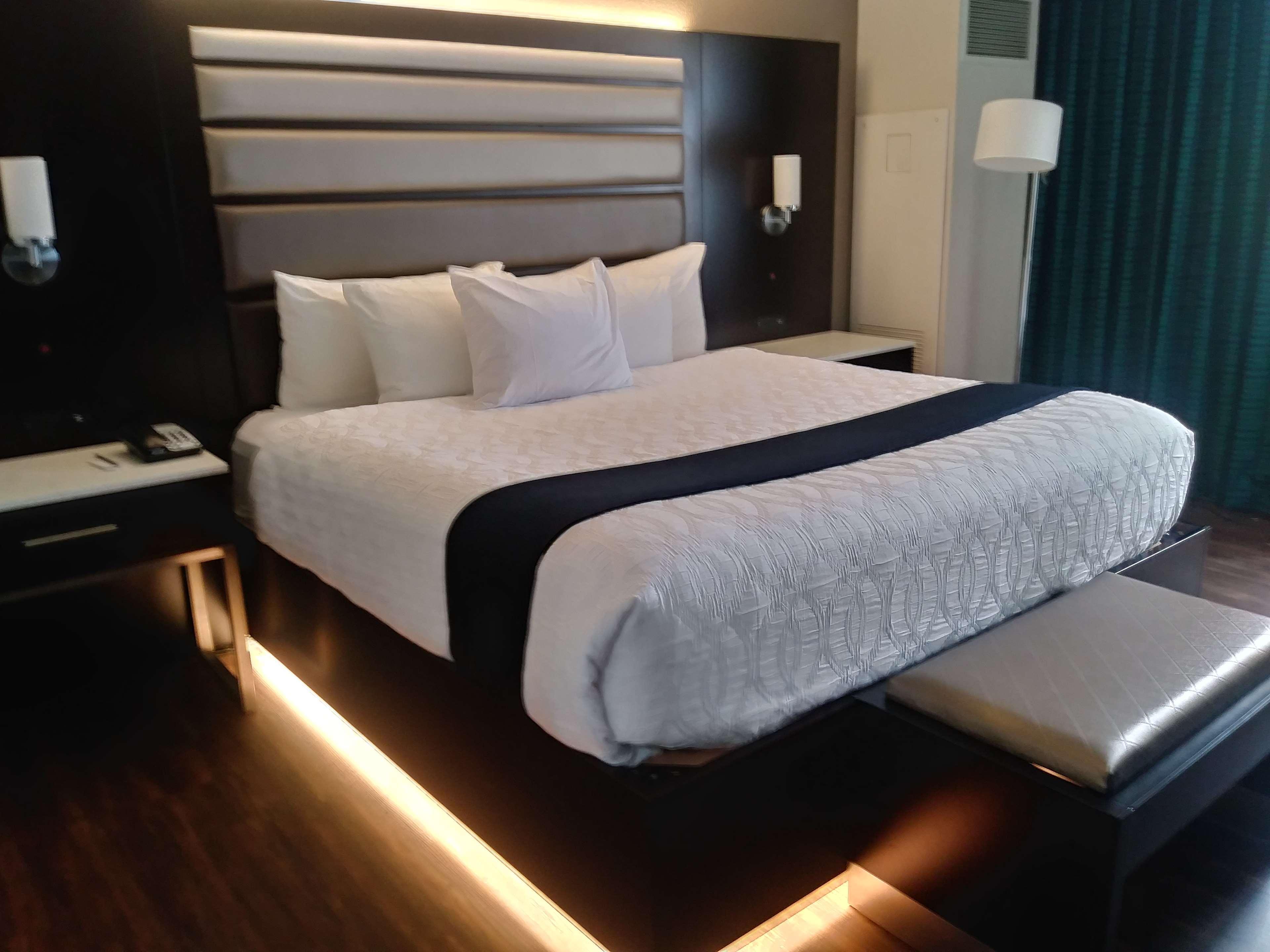 Aiden Austin City Hotel Dış mekan fotoğraf